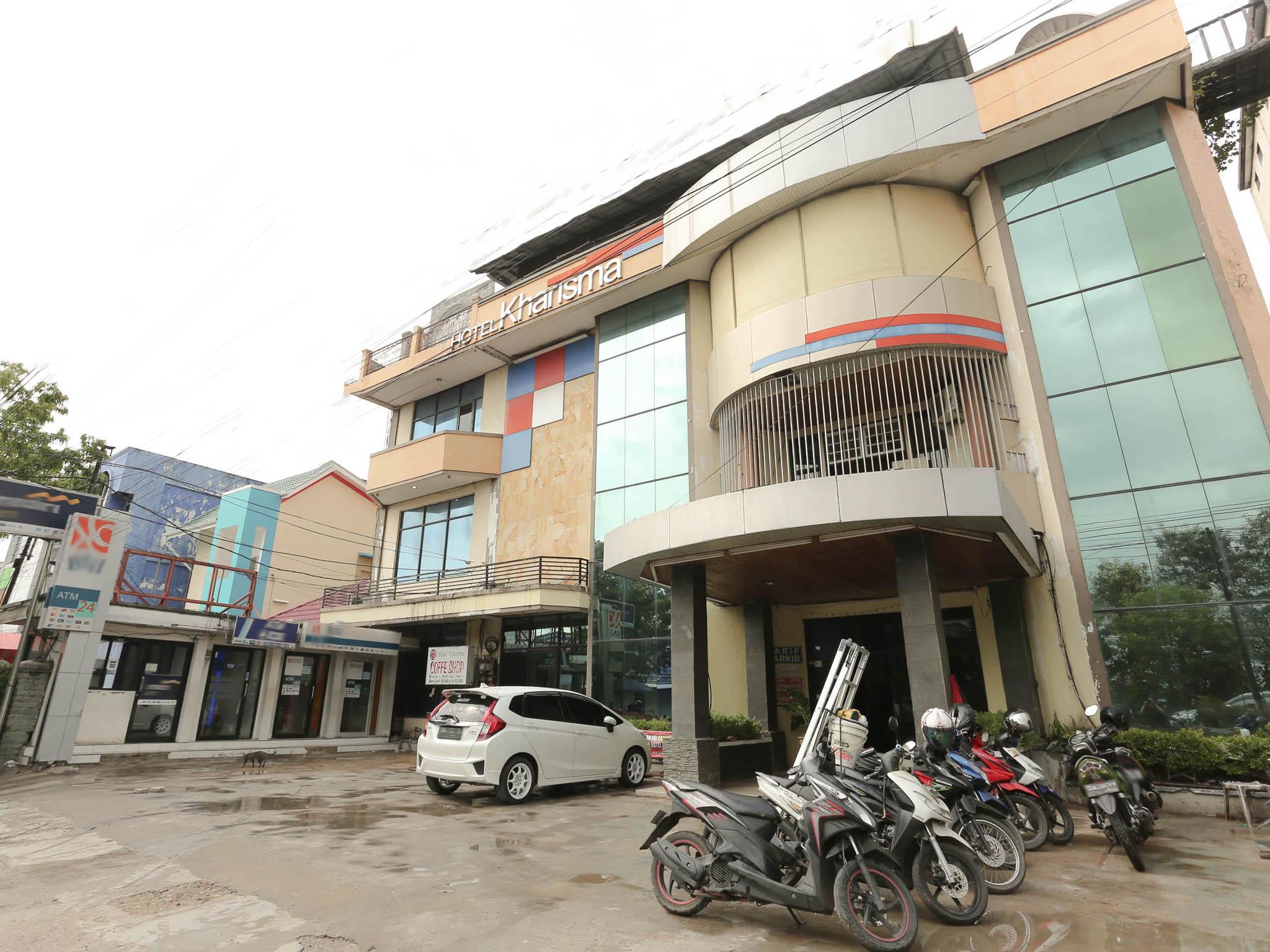 Urbanview Hotel Kharisma Banjarmasin Banjarmasin  Εξωτερικό φωτογραφία