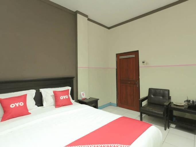 Urbanview Hotel Kharisma Banjarmasin Banjarmasin  Εξωτερικό φωτογραφία